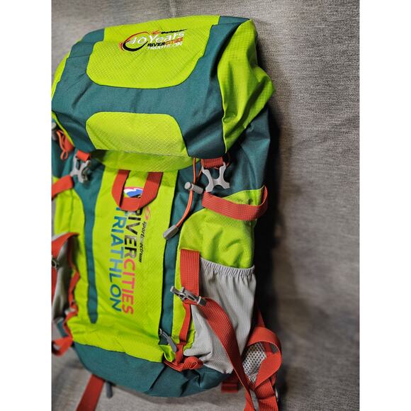 NWT 32L Trekking/Hiking Backpack Sportspectrum Dapai NEON green/yellow XL - Picture 2 of 9